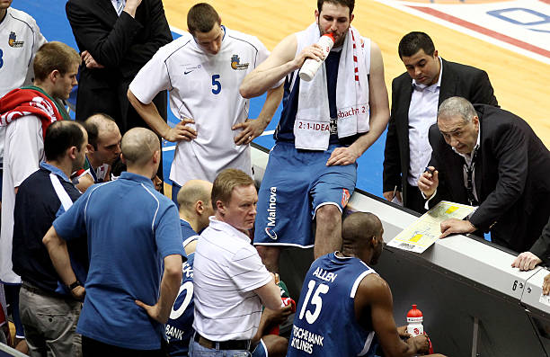 职业足球中 职业足球中