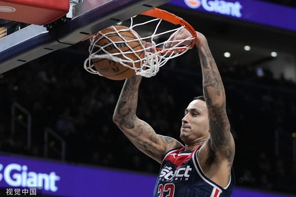 针对冈萨雷 针对冈萨雷