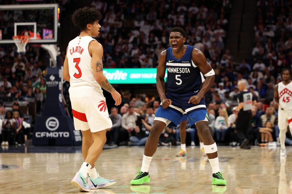 伤病困扰 伤病困扰