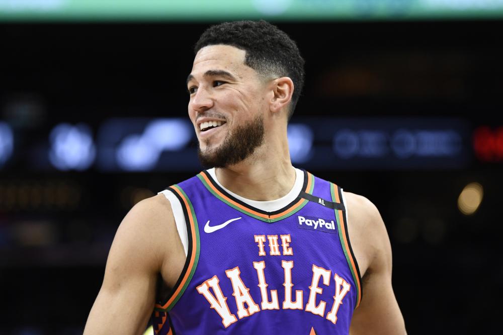 争取脚下更 争取脚下更